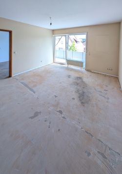 2-Zimmer-Wohnung Elsenfeld – Wohnzimmer